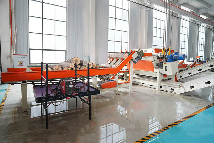 九尺旋切生產(chǎn)線(xiàn)