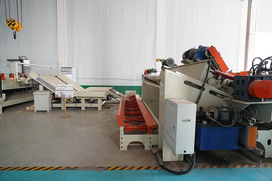 圓木傳送線(xiàn)